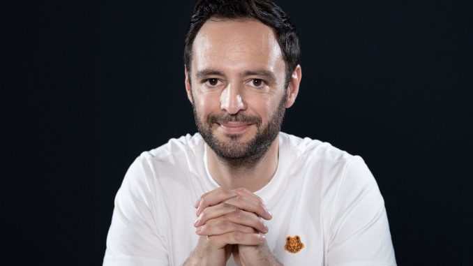 Portrait de Nicolas Julia, co-fondateur et CEO de Sorare.