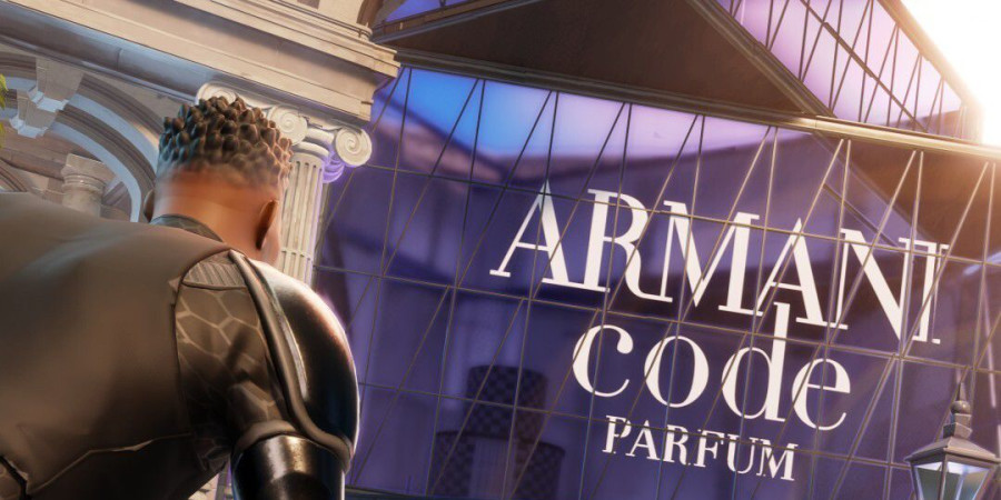 Un avatar du jeu Fortnite posté devant le bâtiment Armani de l’expérience Rewrite The Code.